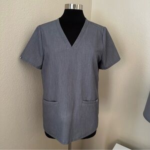 FIGS Casma Three-Pocket Grey Scrub Top Size M PO1557